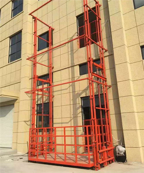 導(dǎo)軌式升降機